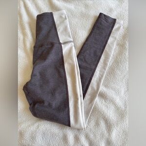 Beyond Yoga Small NWOT soft Umber Heather Color Block Leggings spacedye vitality